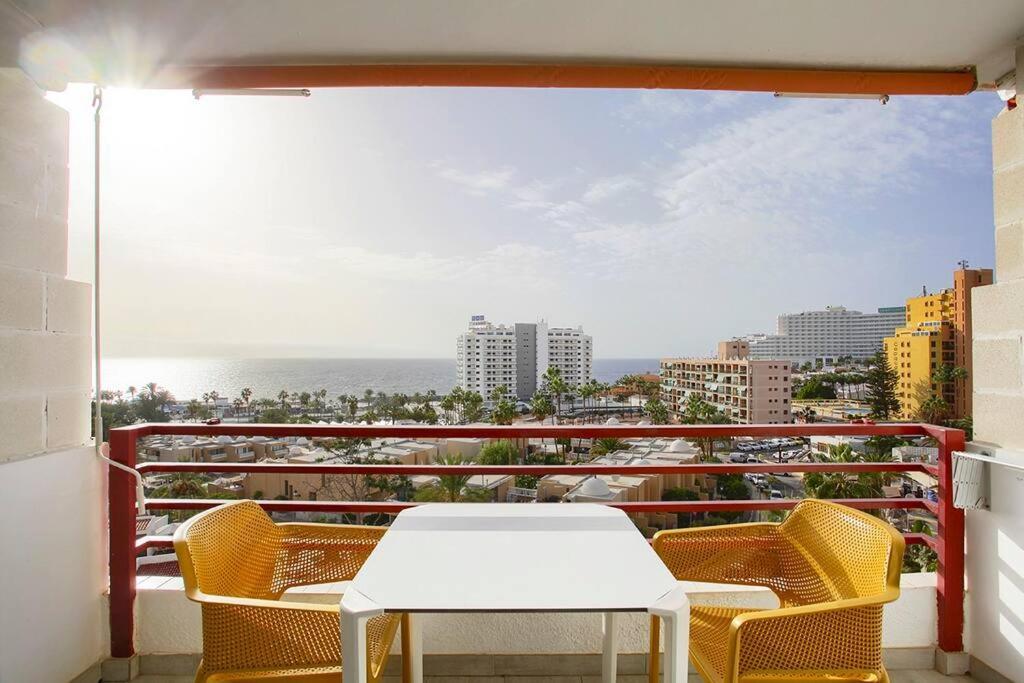 Roberta Apartment Playa De Las Americas Zewnętrze zdjęcie